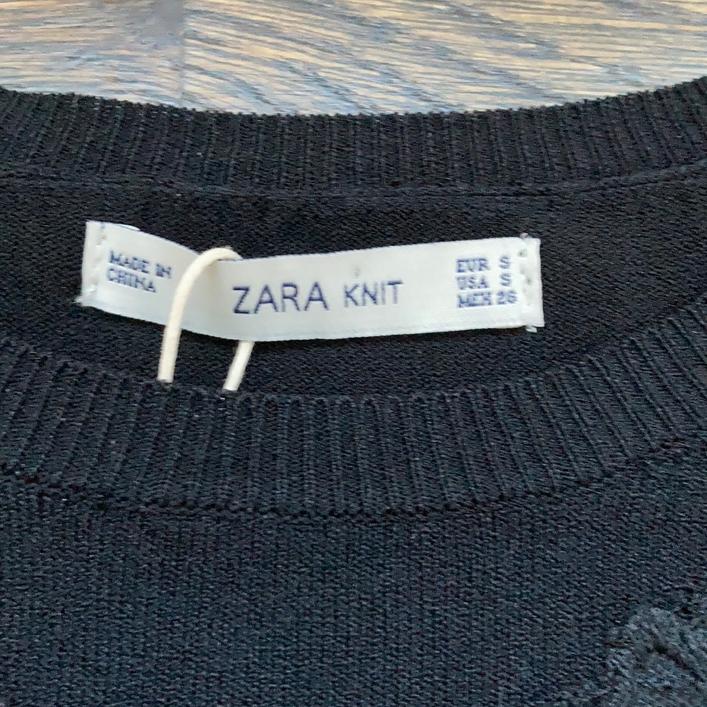 Knit sweater - Picture 2 of 5
